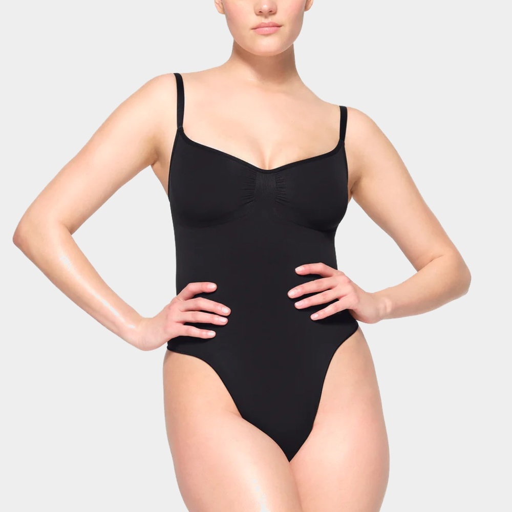 SKIMS - Seamless Sculpt Thong Bodysuit | Onyx | Size: S-M | NWOT